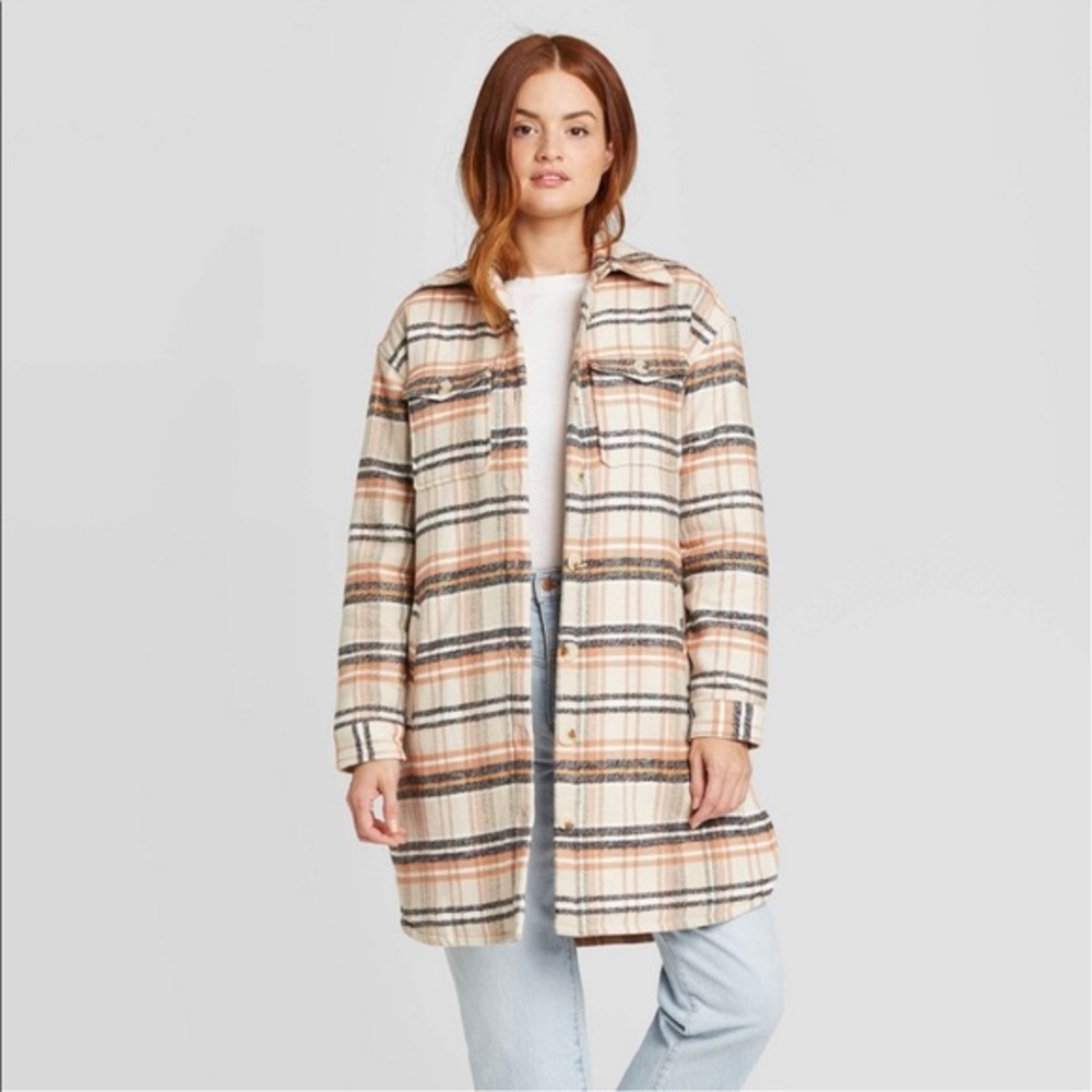 Universal Thread Mid-Length Shacket ISO